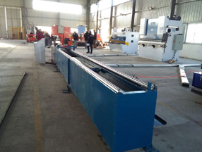 液压冲裁生产线